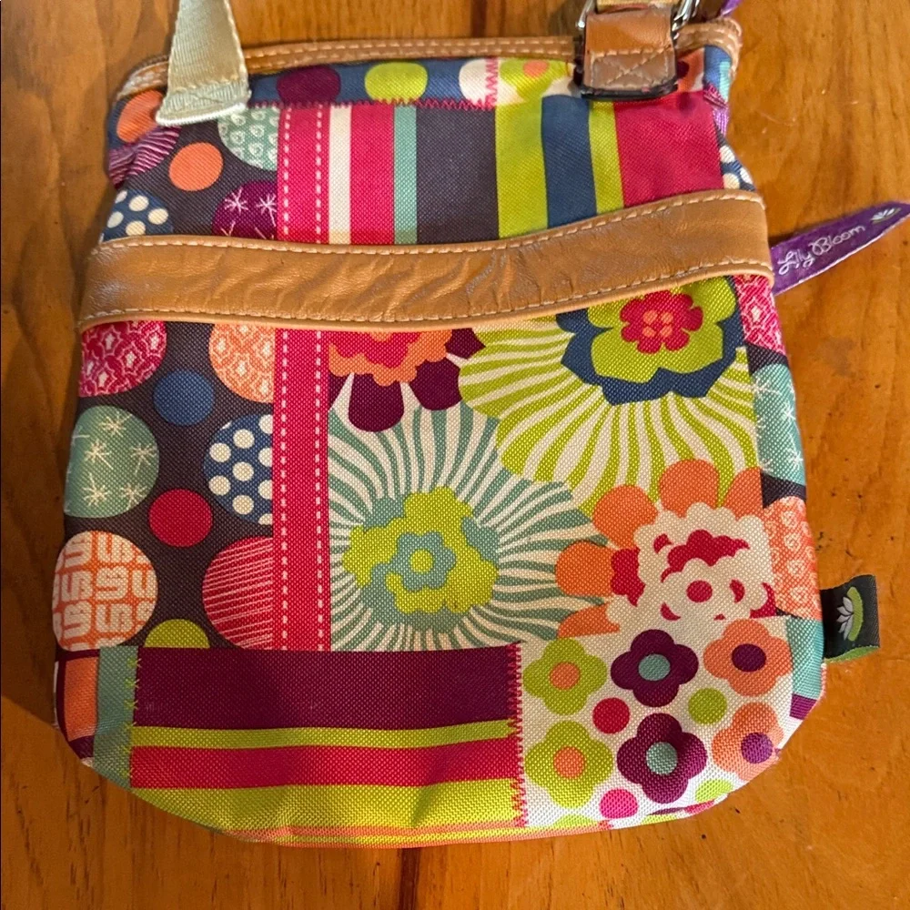 Lily Bloom Colorful Patchwork Crossbody Bag - Picture 5 of 10